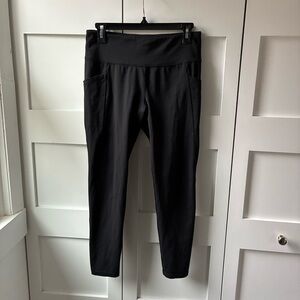Black High-Waisted  Pocket Leggings Size Medium